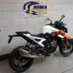 Gebruikte KTM 990 naked bike met 947cc motor uit 2026 bij NIWA Motoren