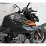 Gebruikte KTM 990 naked bike met 947cc motor uit 2025 bij NIWA Motoren