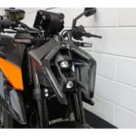 Gebruikte KTM 990 naked bike met 947cc motor uit 2025 bij NIWA Motoren