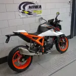 Nieuwe KTM 990 naked bike met cc motor uit 2026 bij NIWA Motoren