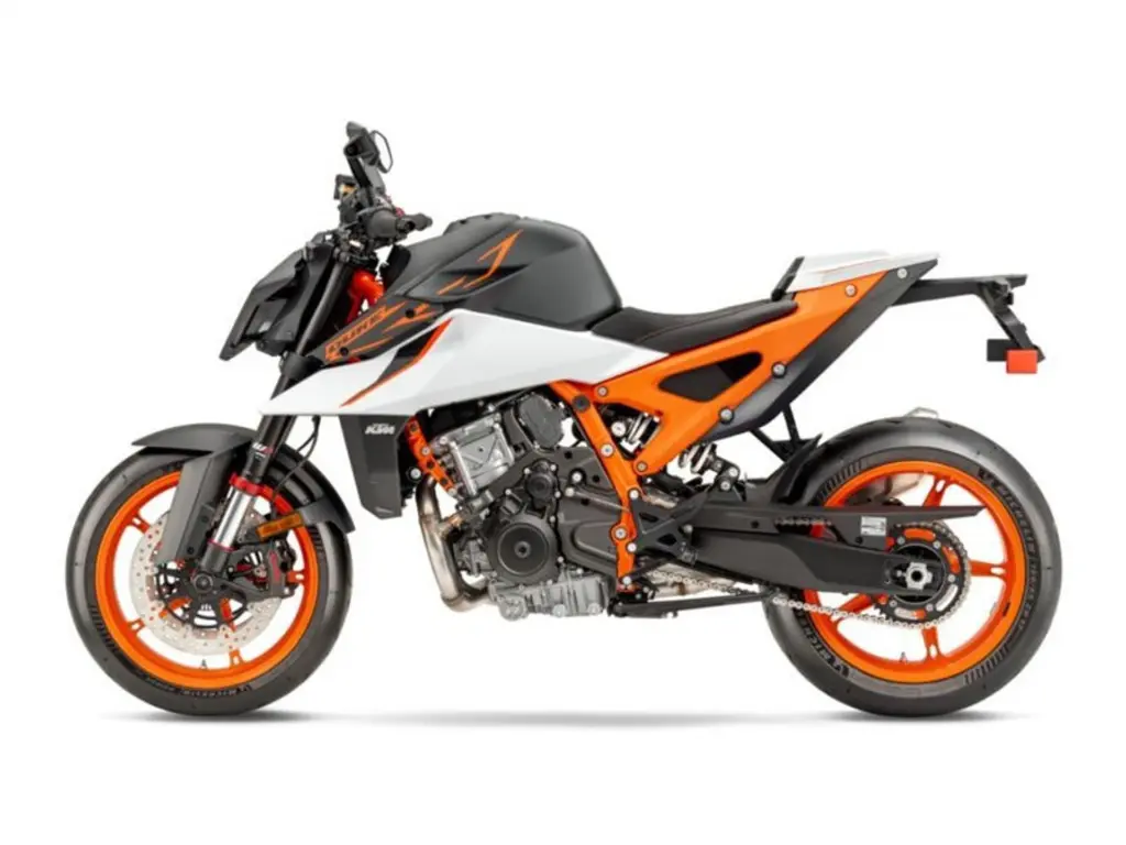 Nieuwe KTM 990 naked bike met cc motor uit 2026 bij NIWA Motoren