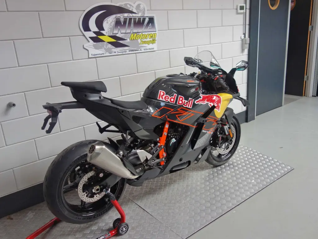 Nieuwe KTM 990 supersport met 947cc motor uit 2026 bij NIWA Motoren