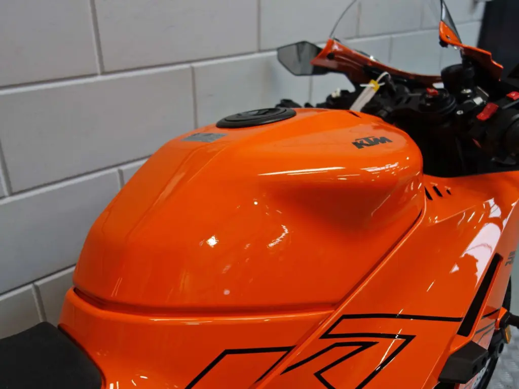 Nieuwe KTM 990 supersport met 947cc motor uit 2026 bij NIWA Motoren