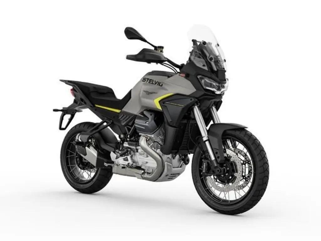 Nieuwe Moto Guzzi Stelvio tour met 1151cc motor uit 2026 bij NIWA Motoren
