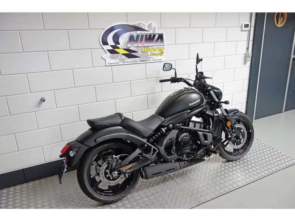 Nieuwe Kawasaki Vulcan chopper met cc motor uit 2026 bij NIWA Motoren