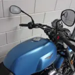 Nieuwe Moto Guzzi V7 sport met 853cc motor uit 2026 bij NIWA Motoren