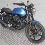 Nieuwe Moto Guzzi V7 sport met 853cc motor uit 2026 bij NIWA Motoren