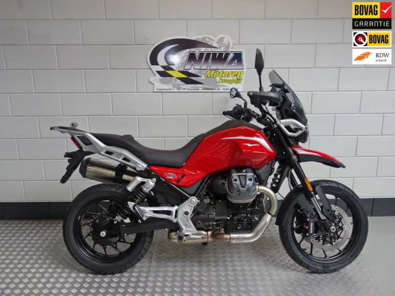 Nieuwe Moto Guzzi V85 tour met cc motor uit 2026 bij NIWA Motoren