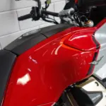 Nieuwe Moto Guzzi V100 tour met cc motor uit 2026 bij NIWA Motoren
