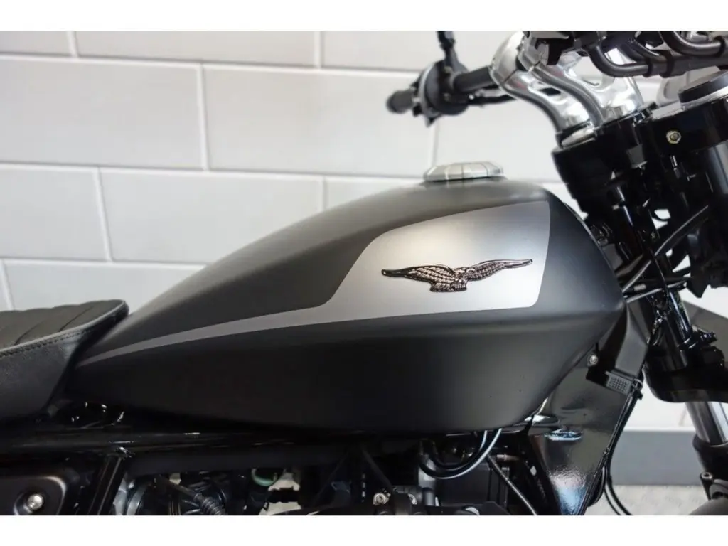 Nieuwe Moto Guzzi V9 tour met 853cc motor uit 2026 bij NIWA Motoren