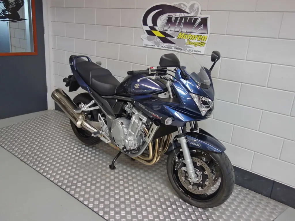 Gebruikte Suzuki GSF sport met 1255cc motor uit 2007 bij NIWA Motoren