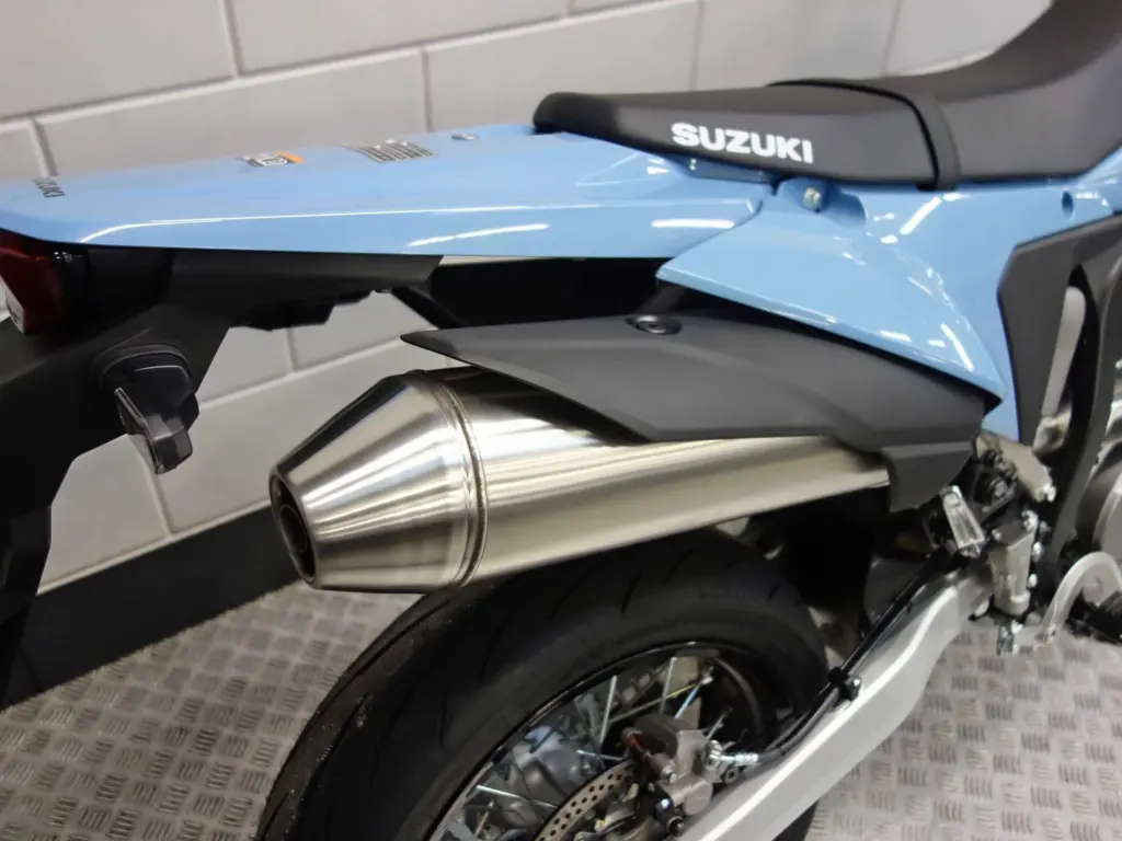 Nieuwe Suzuki supermotard met 400cc motor uit 2026 bij NIWA Motoren