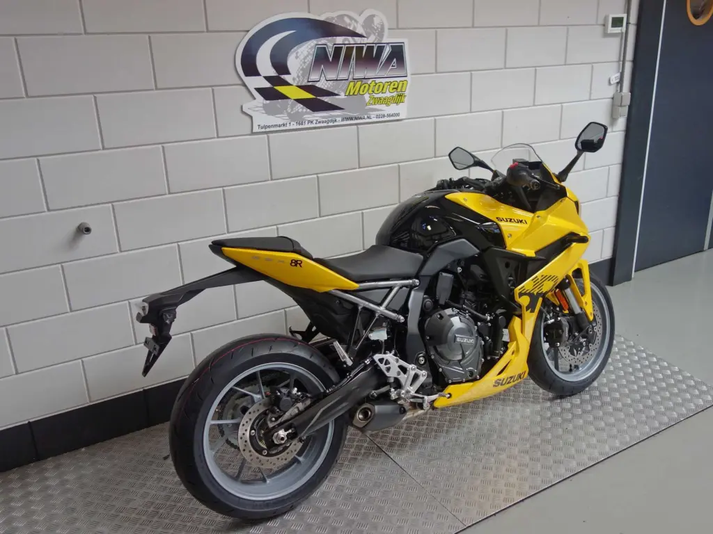 Nieuwe Suzuki GSX supersport met 776cc motor uit 2026 bij NIWA Motoren