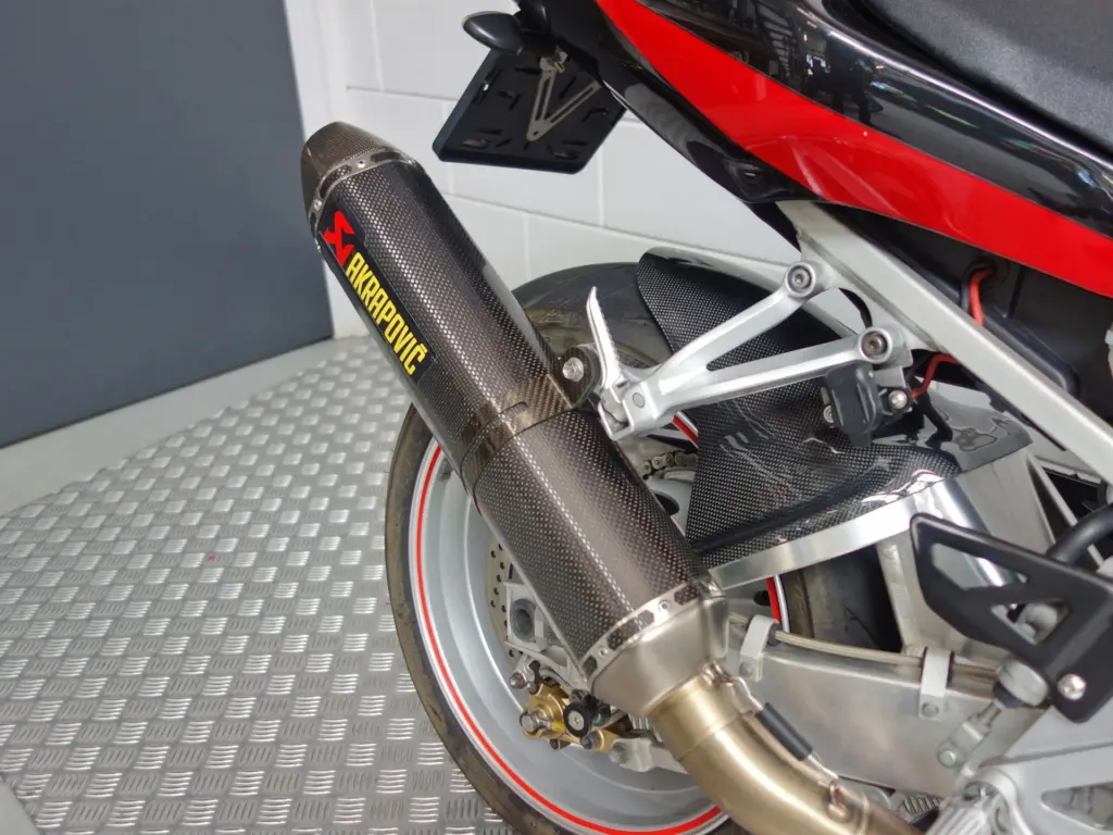 Gebruikte Suzuki GSX overig met 988cc motor uit 2001 bij NIWA Motoren