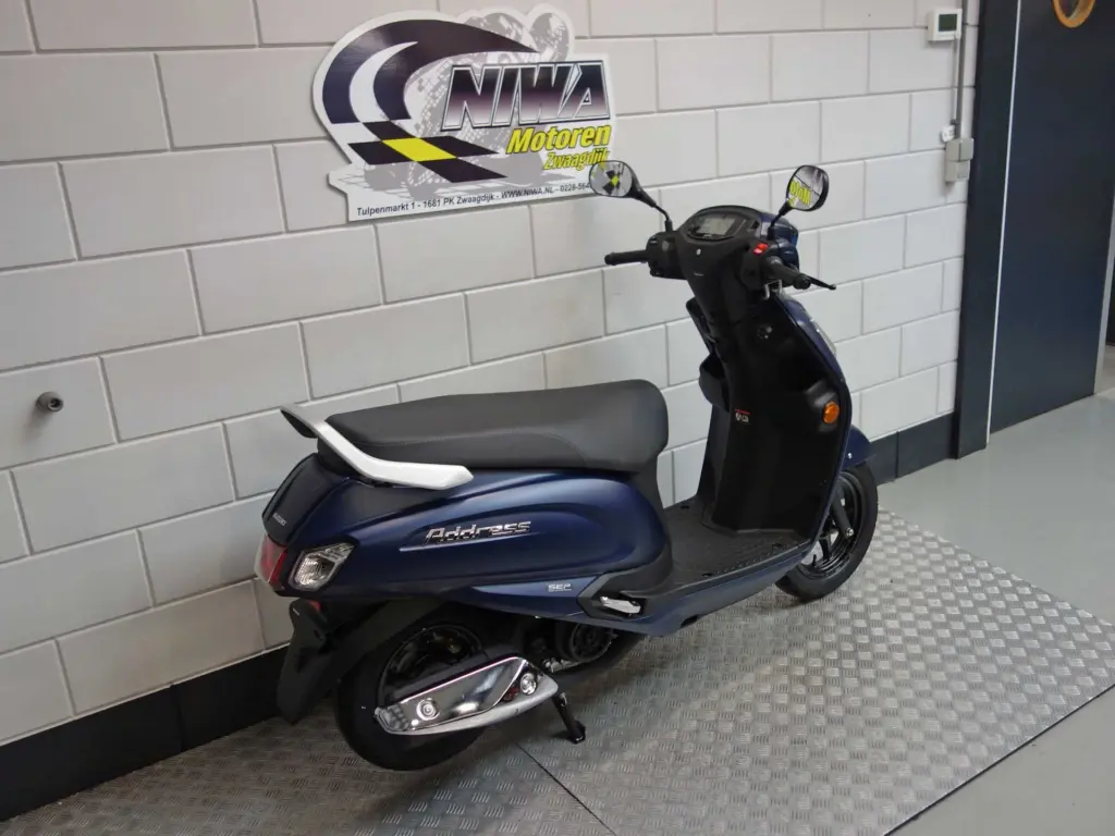 Nieuwe Suzuki motorscooter met cc motor uit 2026 bij NIWA Motoren