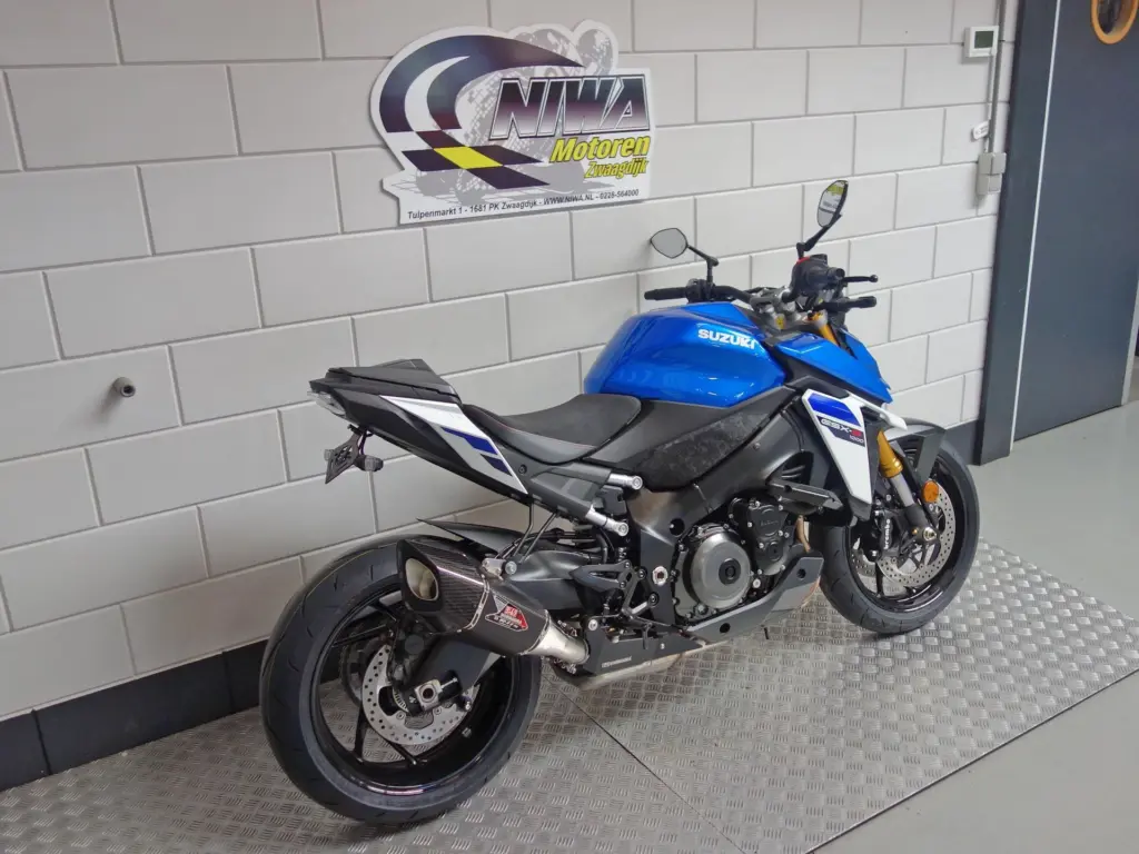 Nieuwe Suzuki GSX naked bike met 999cc motor uit 2025 bij NIWA Motoren