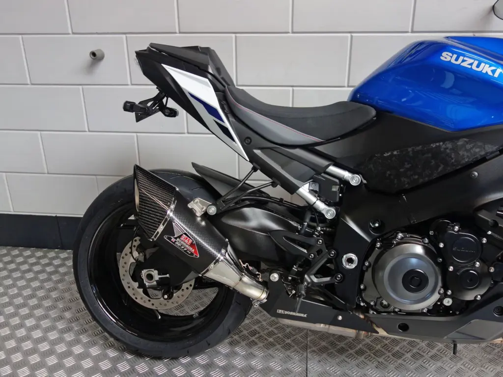 Nieuwe Suzuki GSX naked bike met 999cc motor uit 2025 bij NIWA Motoren