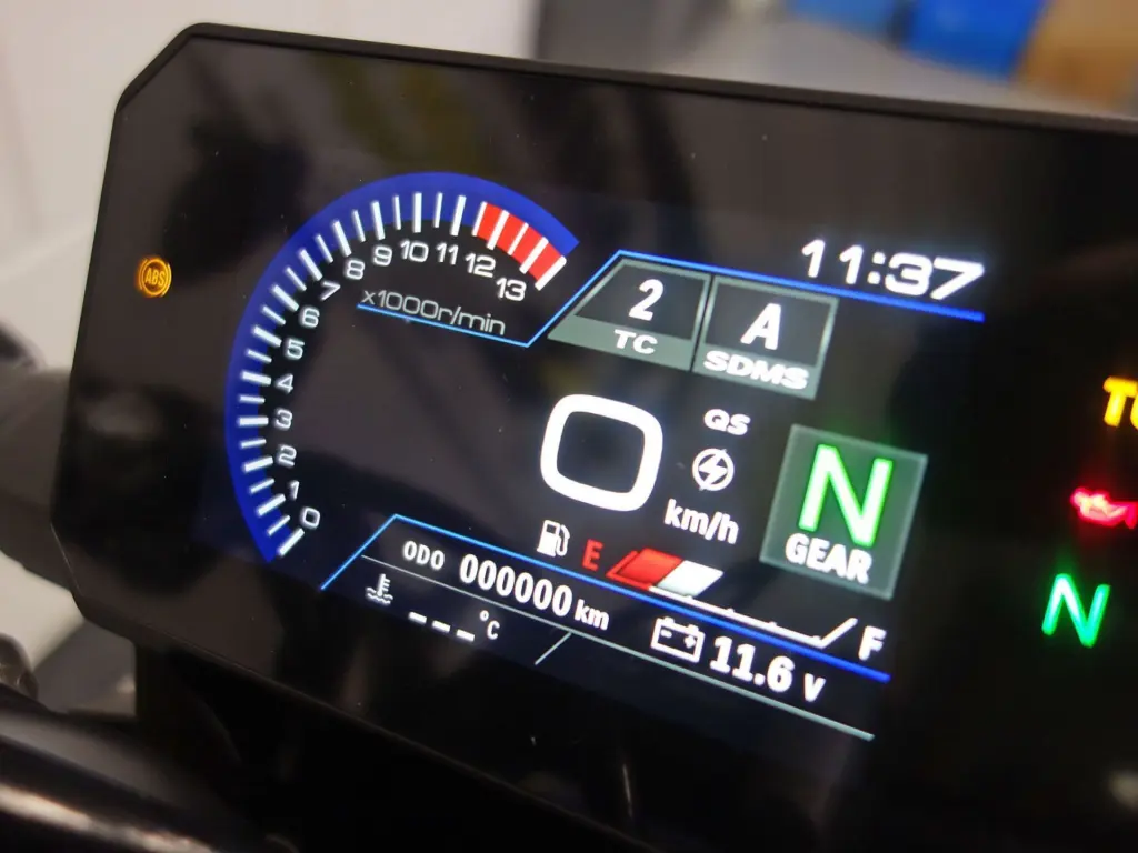 Nieuwe Suzuki GSX naked bike met 999cc motor uit 2026 bij NIWA Motoren