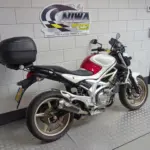 Gebruikte Suzuki naked bike met 645cc motor uit 2009 bij NIWA Motoren
