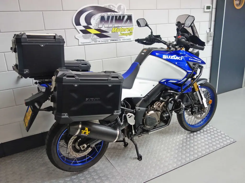 Gebruikte Suzuki V-Strom overig met 1037cc motor uit 2024 bij NIWA Motoren