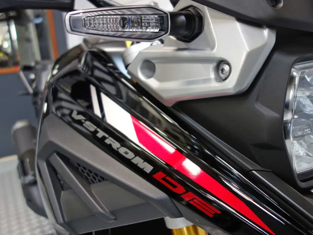 Nieuwe Suzuki V-Strom tour met 1037cc motor uit 2026 bij NIWA Motoren