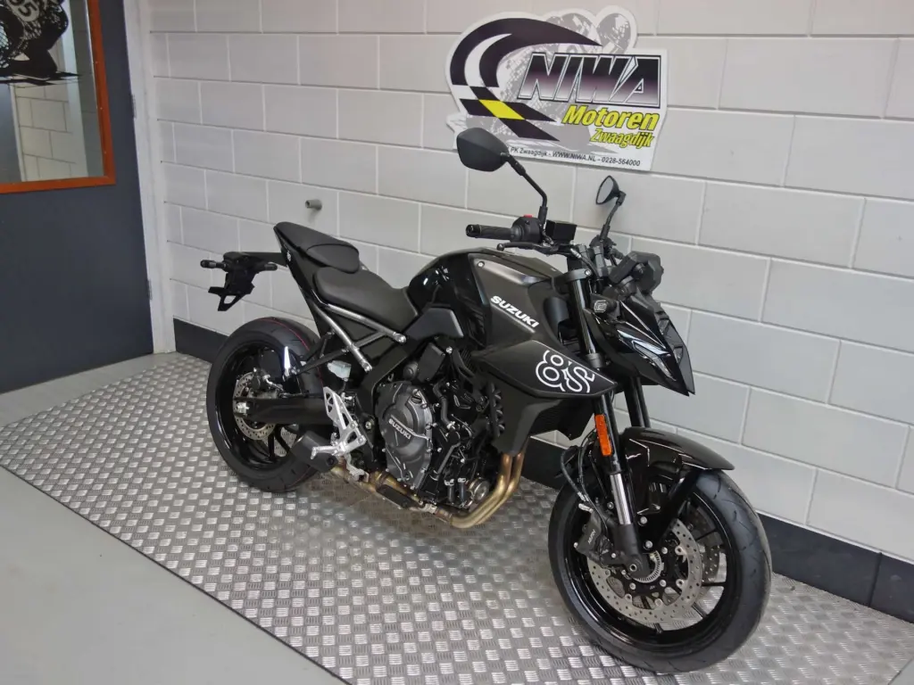 Nieuwe Suzuki GSX naked bike met cc motor uit 2026 bij NIWA Motoren