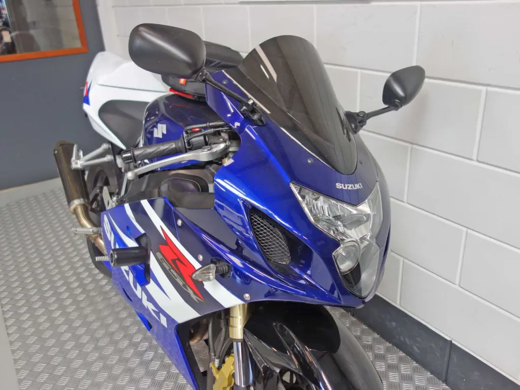 Gebruikte Suzuki GSX supersport met 599cc motor uit 2004 bij NIWA Motoren