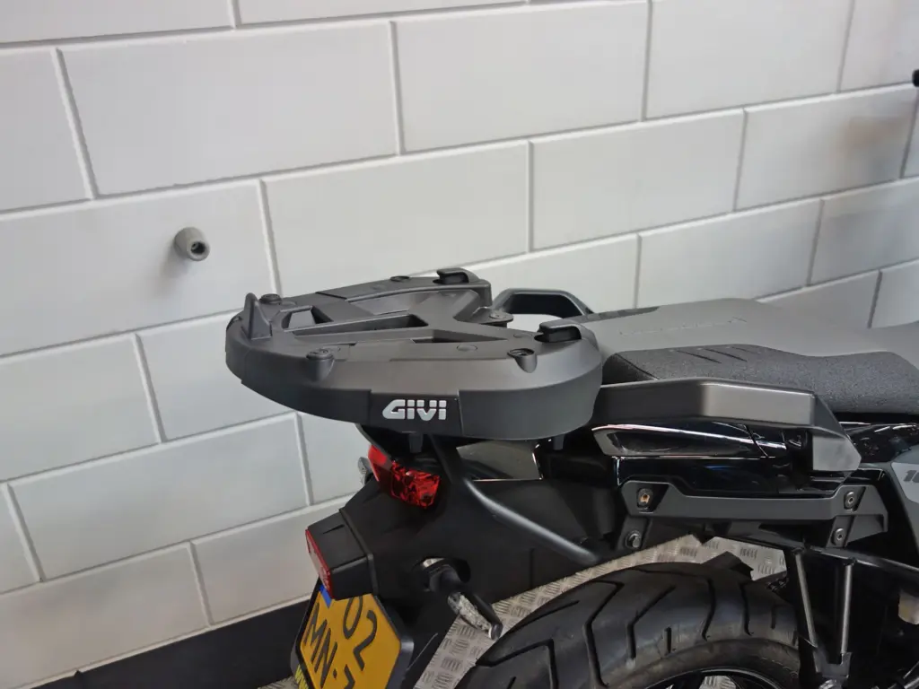 Gebruikte Suzuki V-Strom overig met 1037cc motor uit 2021 bij NIWA Motoren