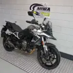 Gebruikte Suzuki V-Strom tour met 776cc motor uit 2025 bij NIWA Motoren