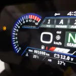 Gebruikte Suzuki V-Strom tour met 776cc motor uit 2025 bij NIWA Motoren