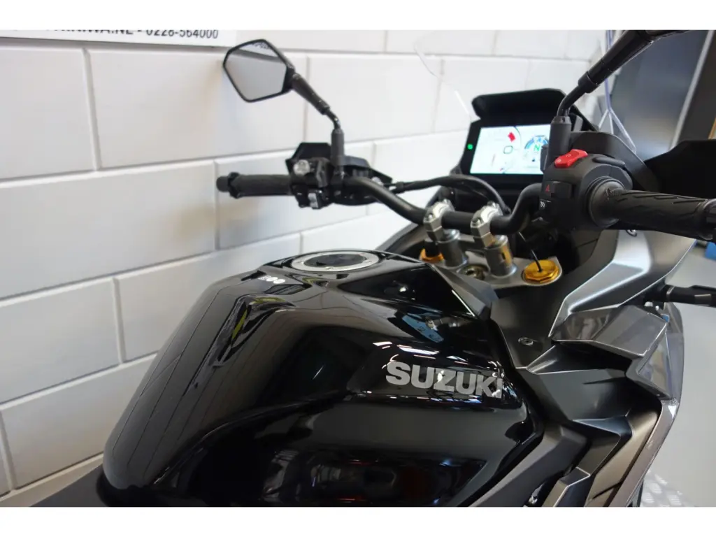 Nieuwe Suzuki GSX tour met cc motor uit 2025 bij NIWA Motoren