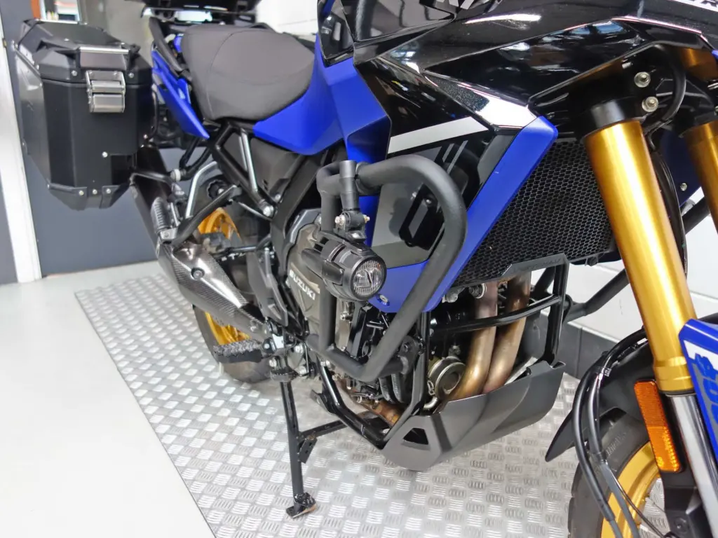 Gebruikte Suzuki V-Strom tour met 776cc motor uit 2025 bij NIWA Motoren