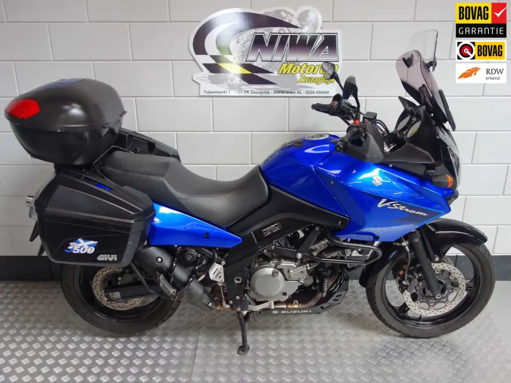 Gebruikte Suzuki V-Strom tour met 645cc motor uit 2009 bij NIWA Motoren