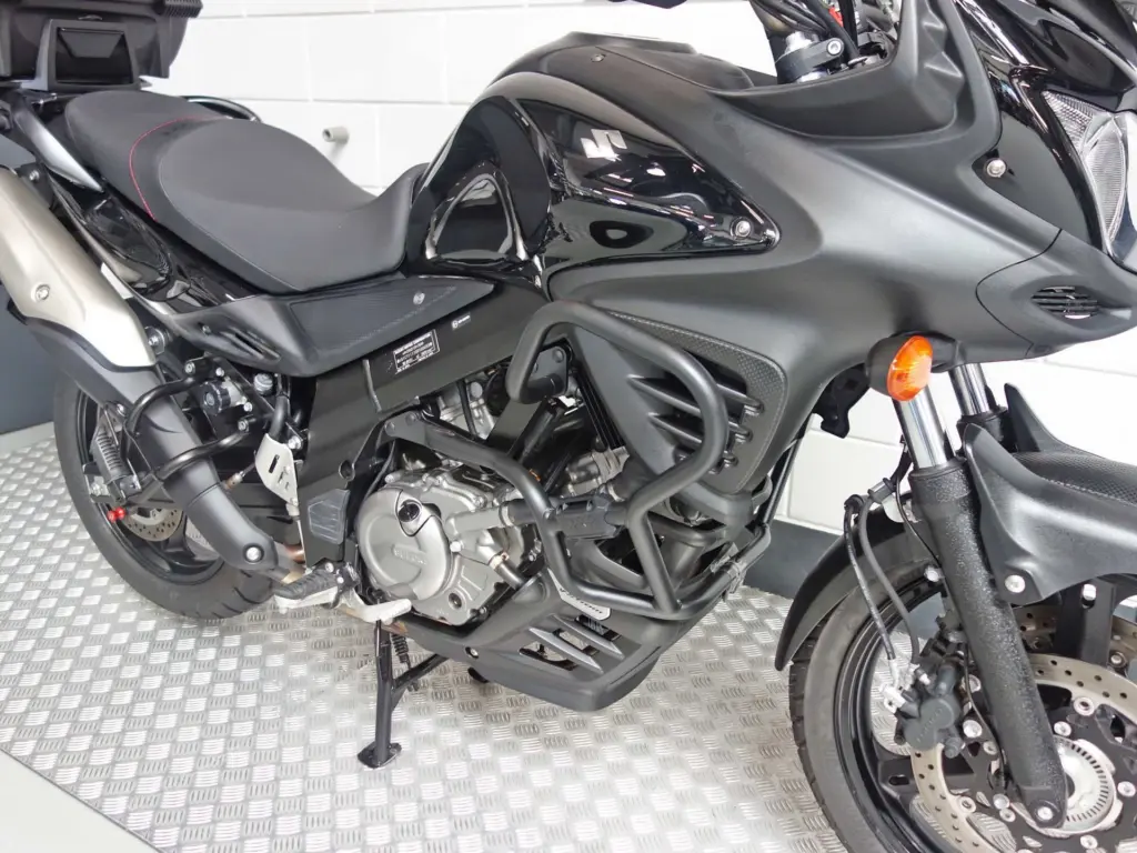 Gebruikte Suzuki V-Strom overig met 645cc motor uit 2011 bij NIWA Motoren