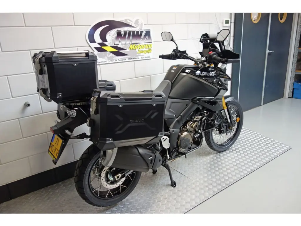 Nieuwe Suzuki V-Strom tour met cc motor uit 2026 bij NIWA Motoren