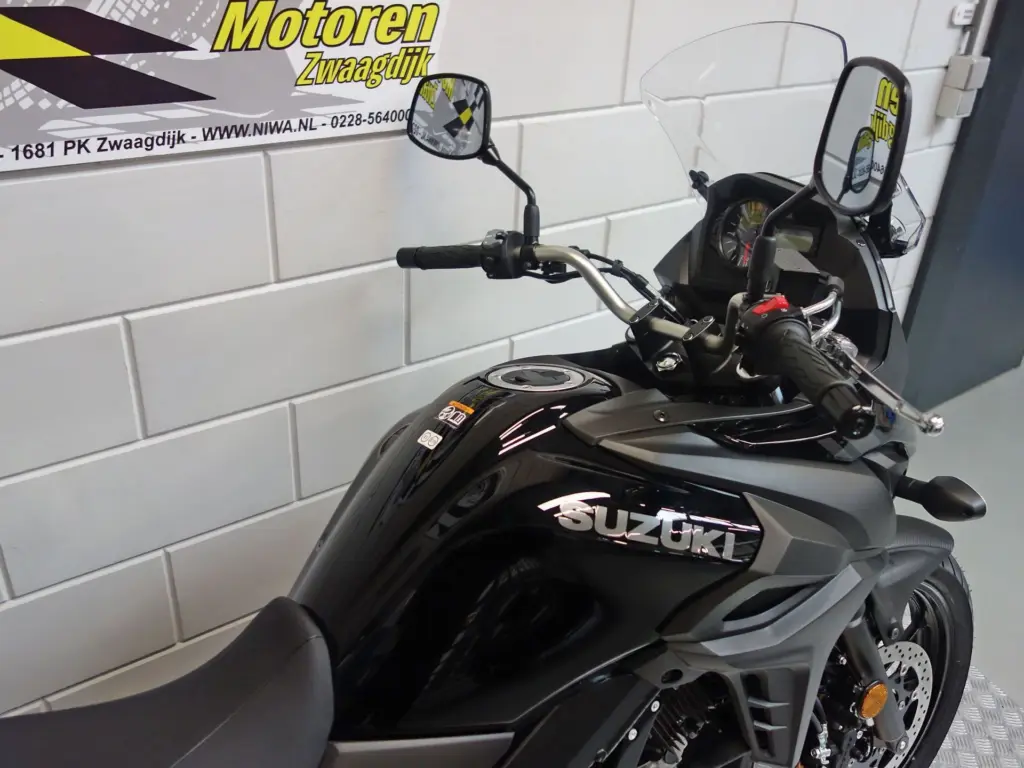 Gebruikte Suzuki V-Strom tour met cc motor uit 2026 bij NIWA Motoren
