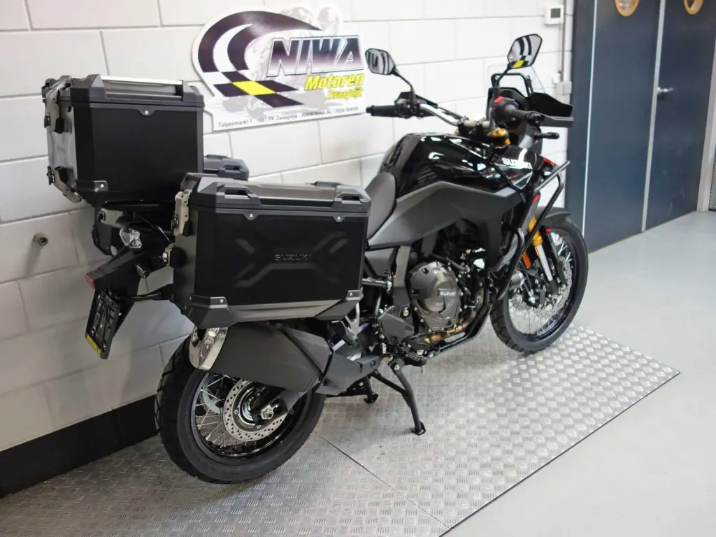 Nieuwe Suzuki V-Strom tour met cc motor uit 2026 bij NIWA Motoren