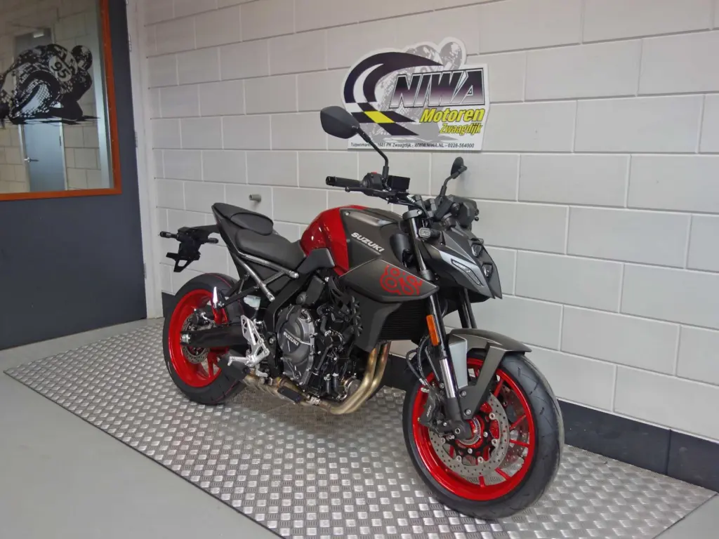 Nieuwe Suzuki GSX naked bike met cc motor uit 2026 bij NIWA Motoren