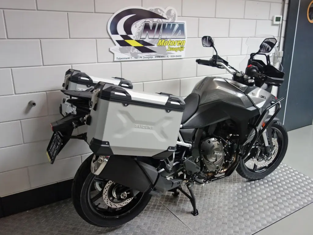 Nieuwe Suzuki V-Strom tour met cc motor uit 2026 bij NIWA Motoren