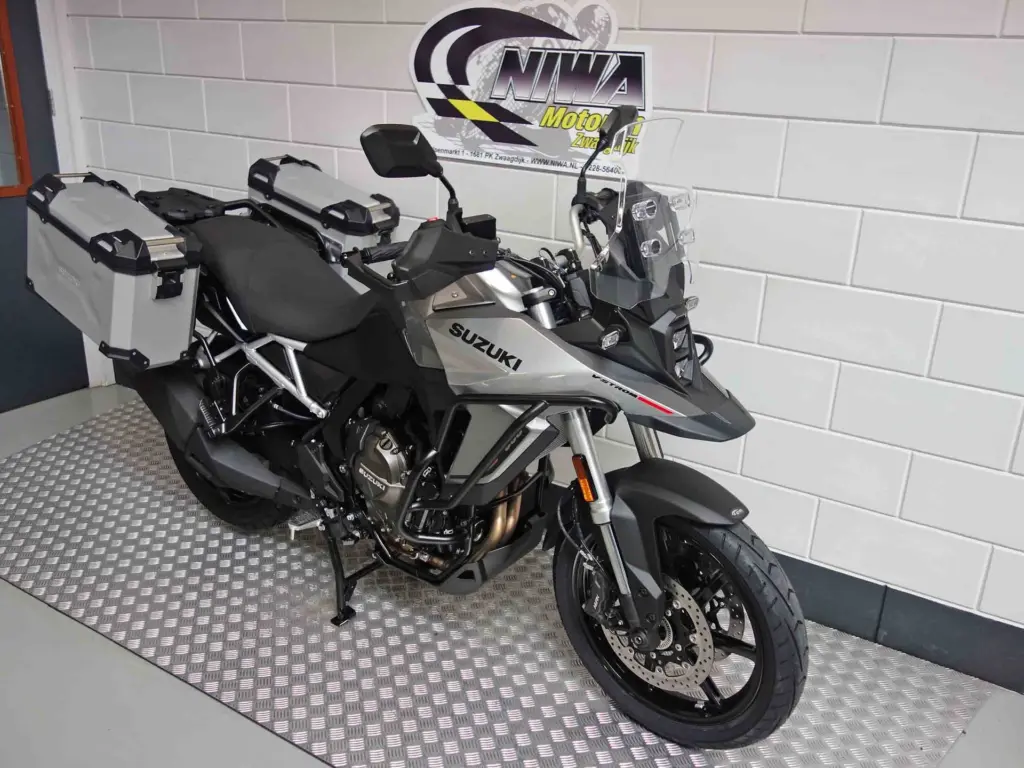 Nieuwe Suzuki V-Strom tour met cc motor uit 2026 bij NIWA Motoren