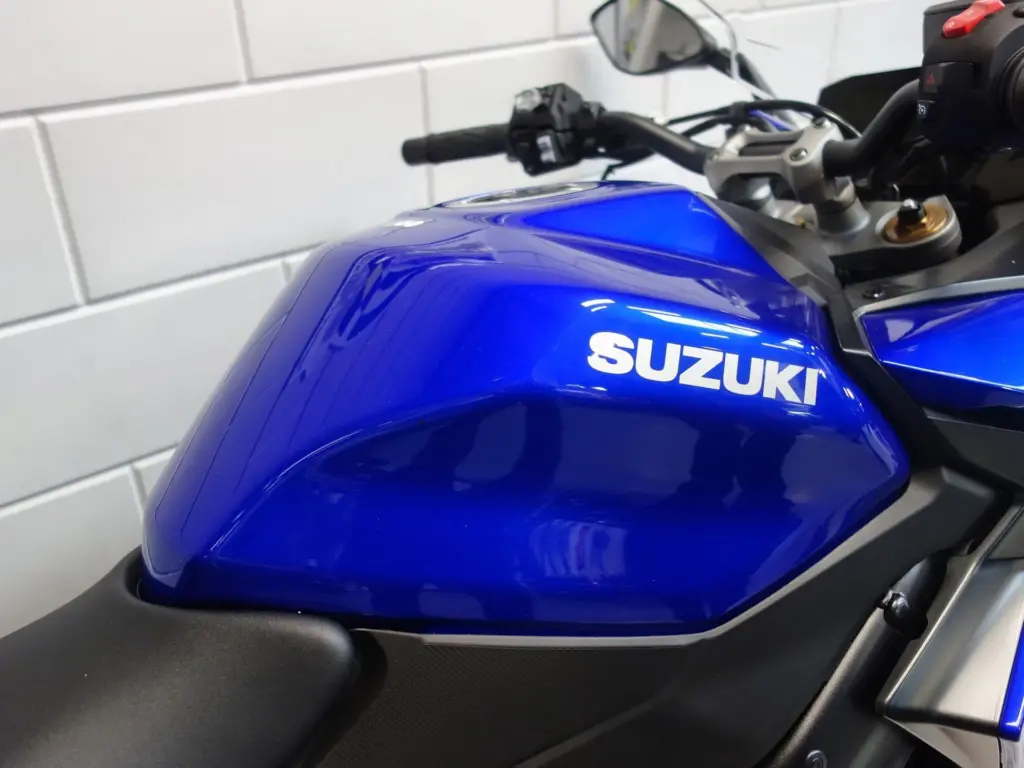 Nieuwe Suzuki GSX tour met cc motor uit 2026 bij NIWA Motoren