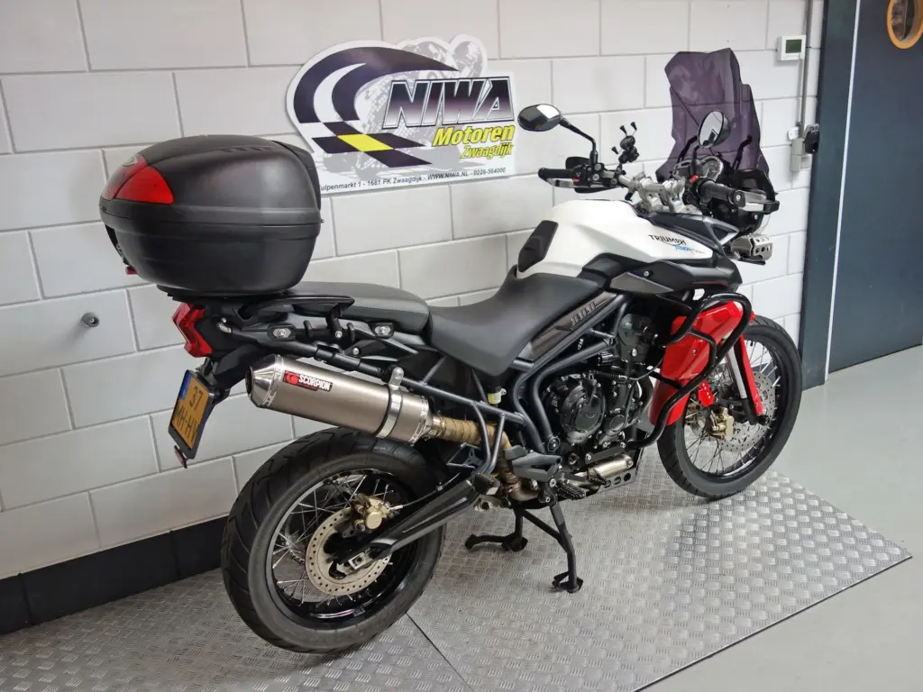 Gebruikte Triumph Tiger overig met 800cc motor uit 2012 bij NIWA Motoren