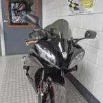 Gebruikte Yamaha YZF supersport met 599cc motor uit 2006 bij NIWA Motoren