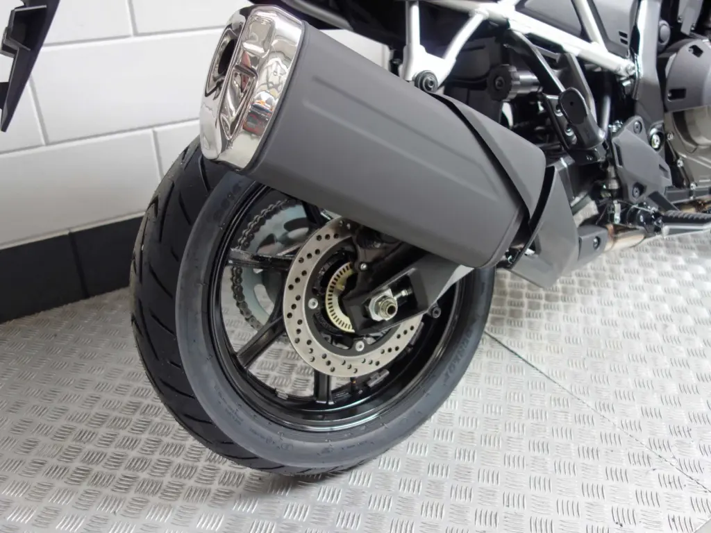 Nieuwe Suzuki V-Strom tour met cc motor uit 2025 bij NIWA Motoren