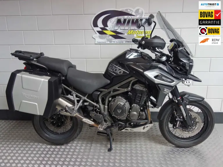 Triumph Tiger bij NIWA Motoren