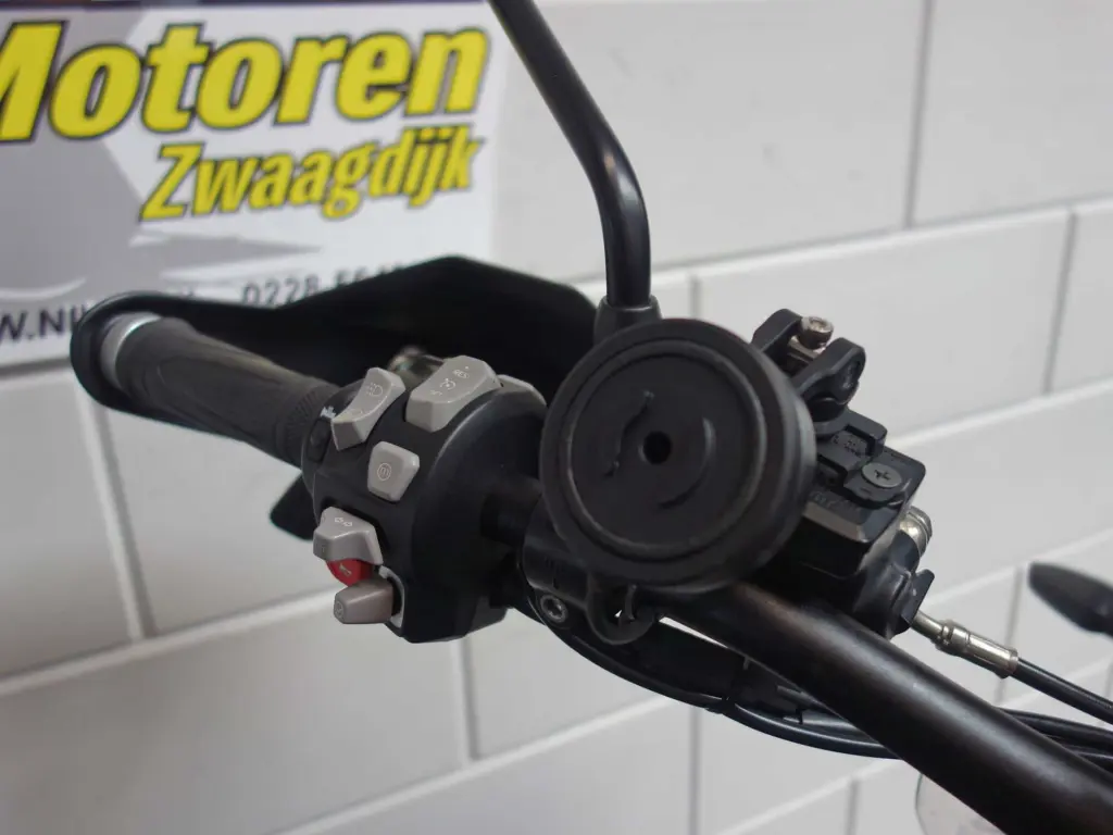 Gebruikte Triumph Tiger tour met 1215cc motor uit 2019 bij NIWA Motoren