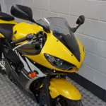 Gebruikte Yamaha YZF supersport met 600cc motor uit 2004 bij NIWA Motoren